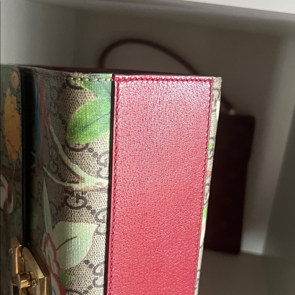 Gucci Padlock Shoulder Bag Tian Print GG Coated Canvas Brown, Print - Picture 5 of 15